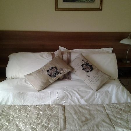 Gardenfield House Bed&Breakfast Galway Buitenkant foto