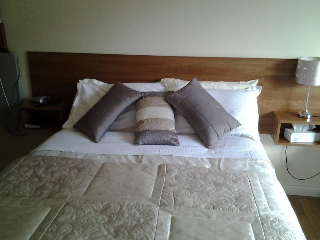 Gardenfield House Bed&Breakfast Galway Buitenkant foto