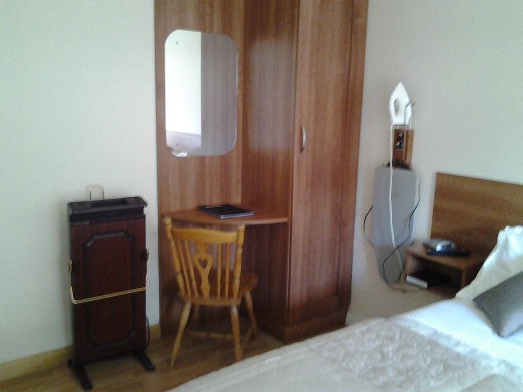 Gardenfield House Bed&Breakfast Galway Buitenkant foto